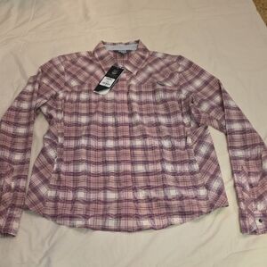 Orvis Men's Casual Pink and White Plaid Shirt